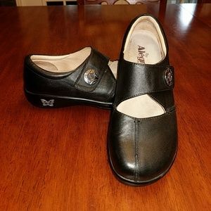 Alegria shoes